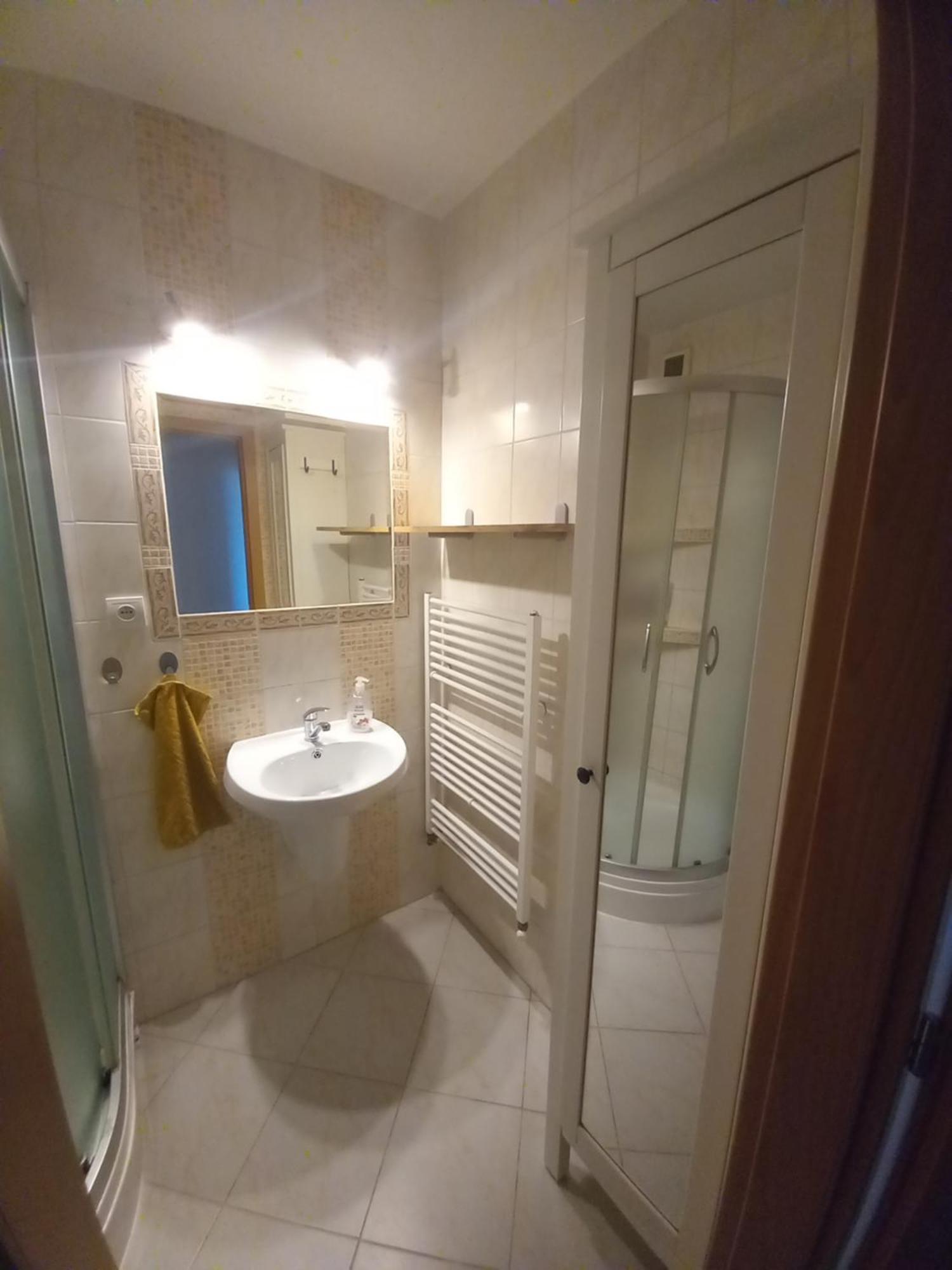Apartman Lienka Free Parking City Centre Trenčín Exteriör bild